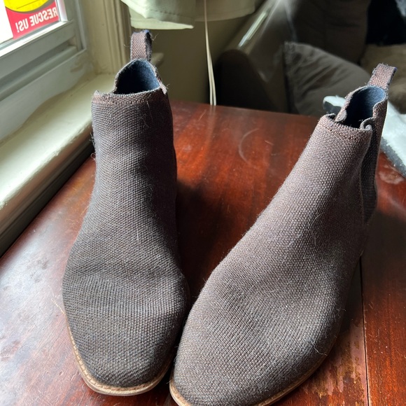 Rothy's Merino Wool Ankle Chelsea Boot - Picture 4 of 5